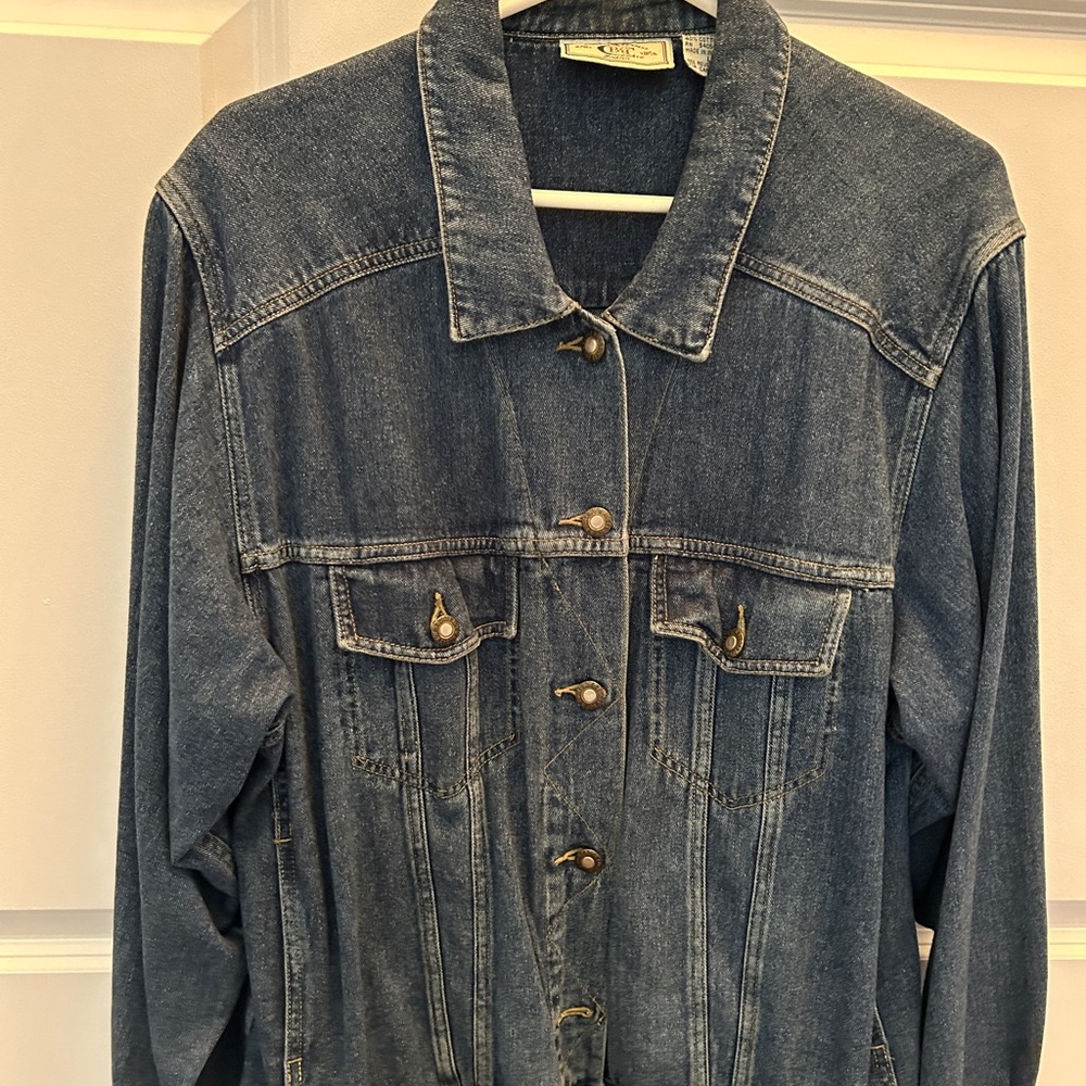 Bugle Boy Vintage 90s Women’s Medium Wash Blue Denim Jean Jacket Streetwear